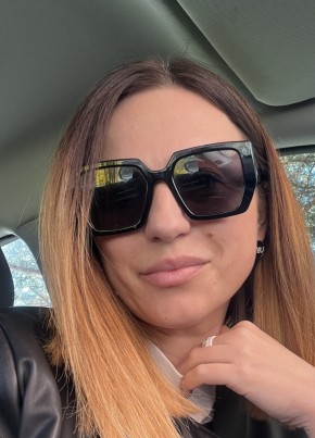 Irina, 43, Russia, Saint Petersburg