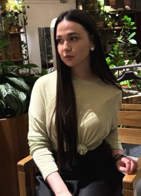 Илина из Казани 27 лет