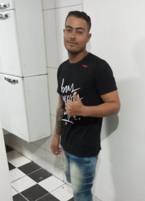 Eduardo, 24, República Federativa do Brasil, São Paulo capital