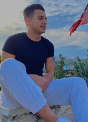 Mehmet Koca, 21, Türkiye Cumhuriyeti, Ankara