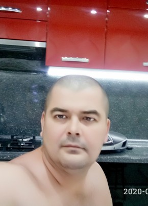 Алексей из Азова 48 лет