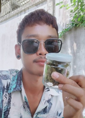 Aot Napphon krun, 28, Thailand, Bangkok