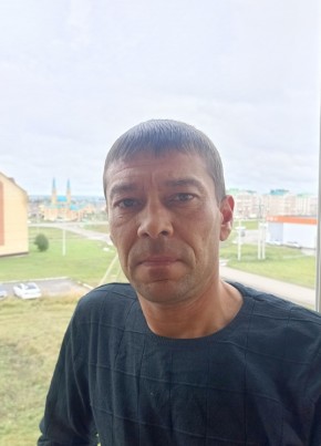 Марат из Нурлата 46 лет