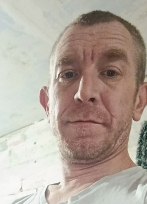 Михаил из Волгограда 39 лет