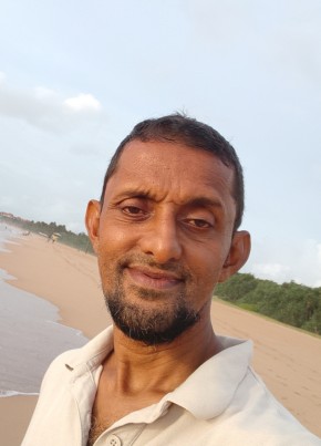 Nawas Smail из බේරුවල 27 лет
