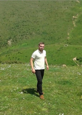 Sergen Cumur, 27, Türkiye Cumhuriyeti, Trabzon