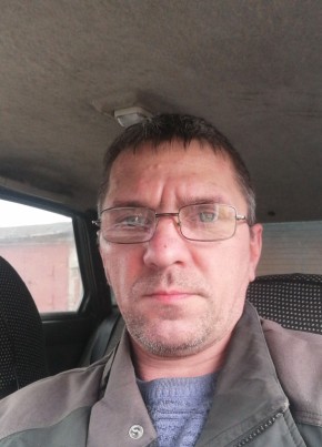Юрий из Нижнего Тагила 46 лет
