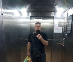 Enver, 48, Tbilisi