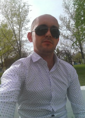 Игорь, 34, Россия, Иноземцево