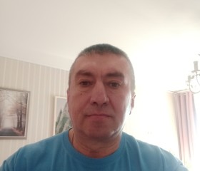 Олег, 55 лет, Великие Луки
