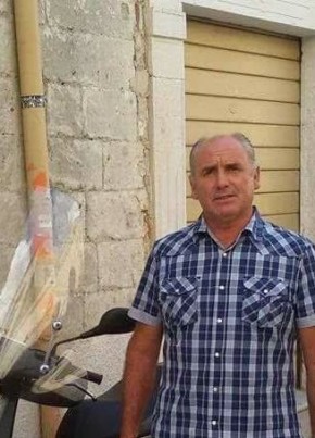 damiano, 57, Repubblica Italiana, Brindisi