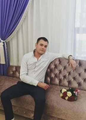 Артур Иванов, 33, Россия, Казань