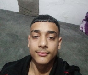 zeni, 19, Gjakove