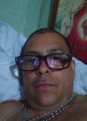 Oscar Garcia, 56, República de Costa Rica, San José (San José)