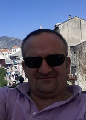 Buco, 56, Bosna i Hercegovina, Sarajevo