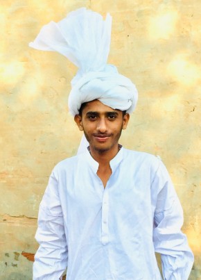 Qamar, 19, پاکستان, سرگودھا