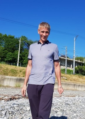 Олег, 41, Россия, Сочи