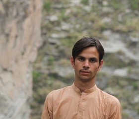 Khan, 18 лет, اسلام آباد