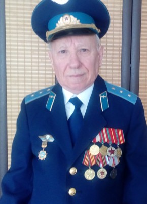Константин, 76, Россия, Екатеринбург