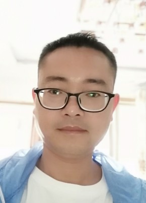 王昌华, 48, 中华人民共和国, 贵阳