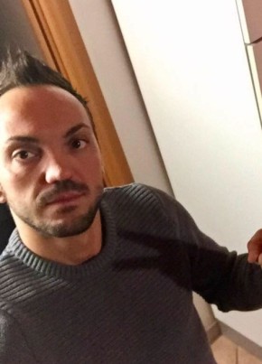 Enzo, 42, Repubblica Italiana, Caccivio