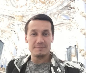 Олег, 45 лет, Казань