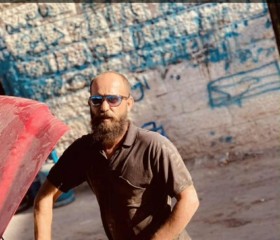 مين, 18, Ramallah