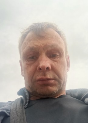 Леонид из Киров (Кировской обл.) 44 года