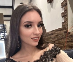 Viktoriya, 31, Saint Petersburg