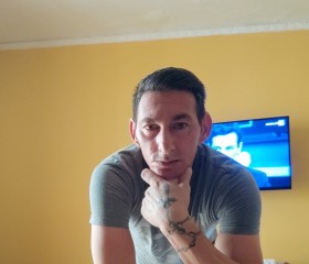 Piero, 46, Palermo