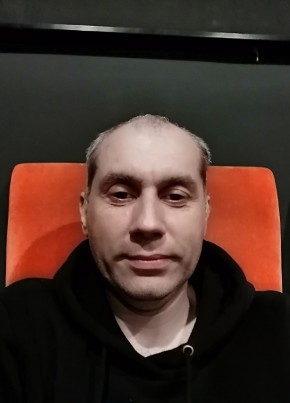 Maksim, 39, Russia, Ivangorod