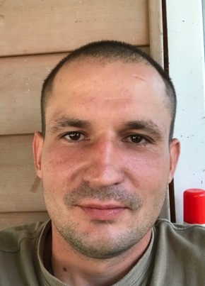 Кирилл, 33, Россия, Нижнегорский
