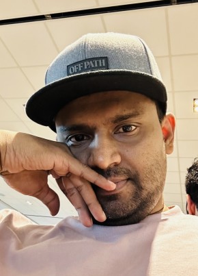 Pradeep, 38, Canada, Etobicoke