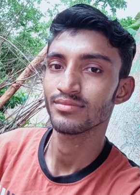 Alim, 18, India, Dhenkānāl
