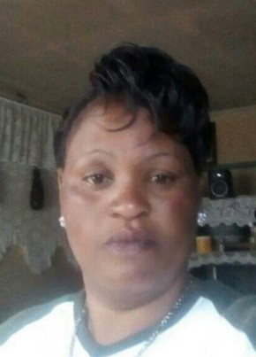 Lydia muthoni, 51, Kenya, Nairobi