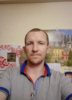 Александр, 40, Россия, Великий Новгород