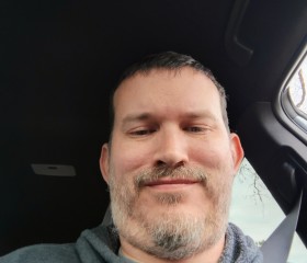 Matt, 41, Palestine