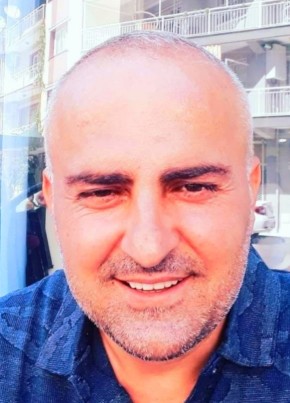 Adem, 44, Türkiye Cumhuriyeti, İzmir