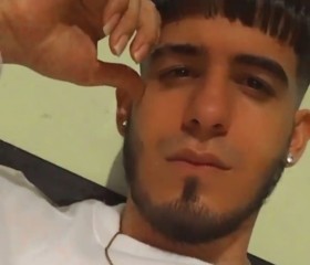 Ney, 28, Cua