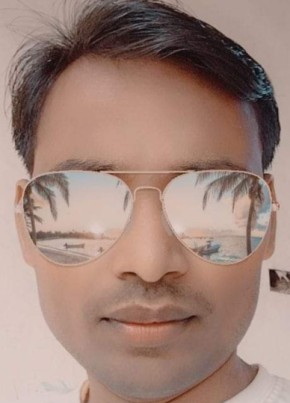 Raj Kumar, 19, India, Nambiyūr