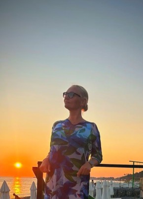 Юлия из Петрозаводска 50 лет
