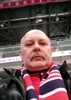 Олег из Екатеринбурга 67 лет