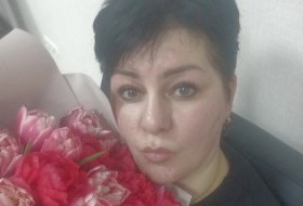 Oksana, 47 - Just Me
