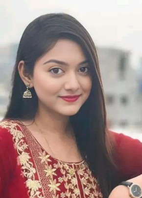 Urmi Halder, 18, বাংলাদেশ, ঢাকা