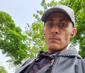Denis, 34, Freiburg