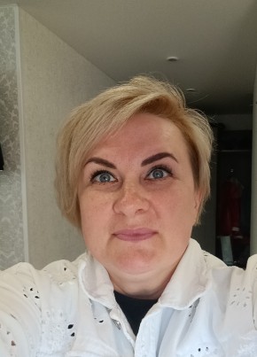 Elena, 47, Russia, Moscow