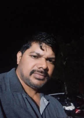 Shiju Mathews, 38, India, Kottayam
