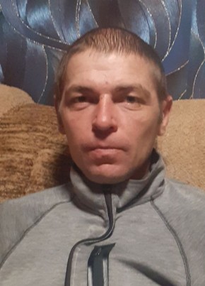 Роман, 41, Россия, Нижнегорский