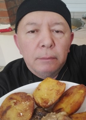 Гуломжон из Безенчука 58 лет