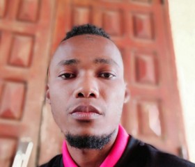 Daoud, 31, Ambatofinandrahana